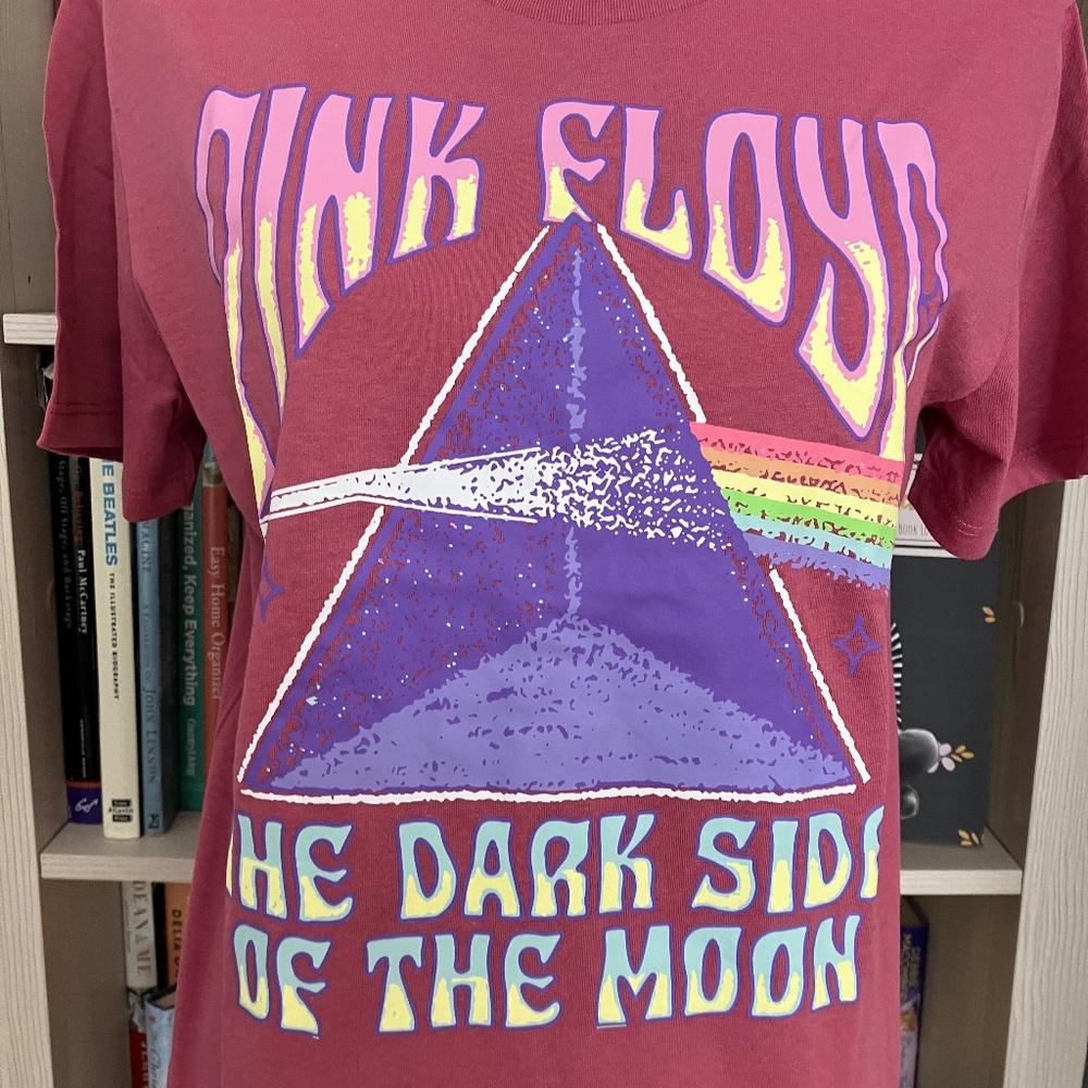 NWT! PINK FLOYD "The Dark Side of the Moon" T-Shirt - Picture 2 of 7
